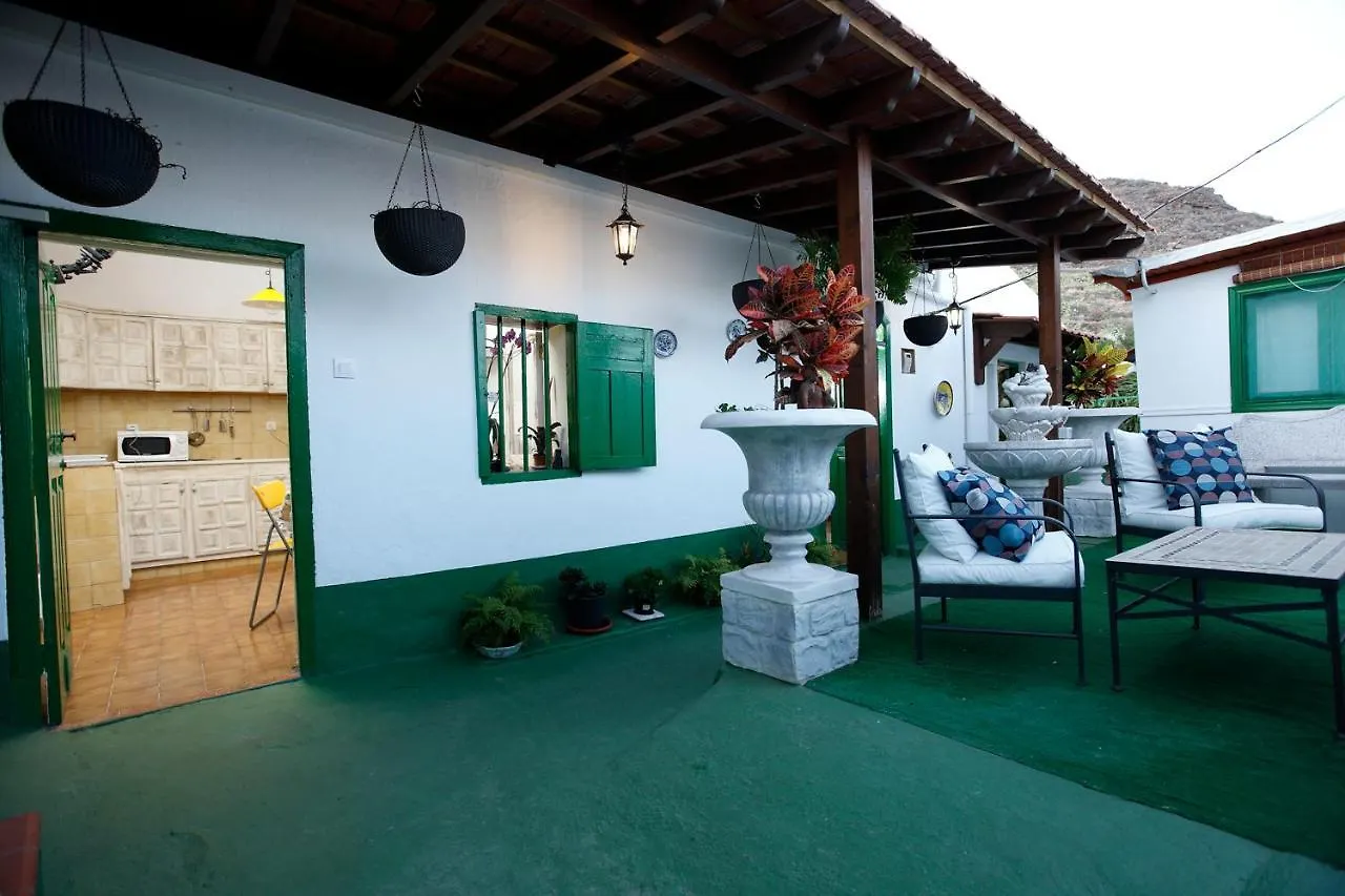 Candelaria'S Mountain House Chalet